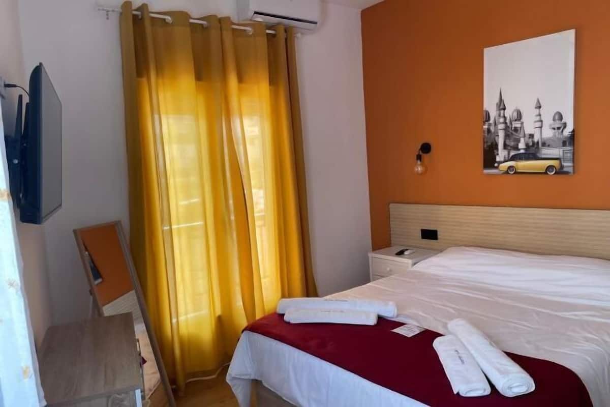 1 bedroom, premium bedding, down comforters, individually decorated