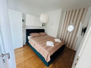 3 camere, Wi-Fi, lenzuola