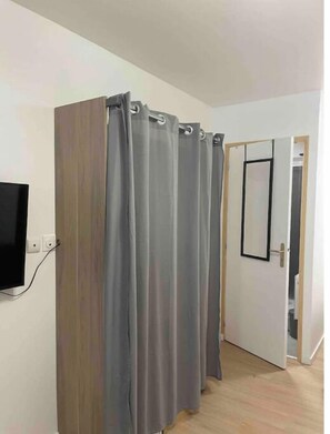 Interior - Appartement F1 de 28 m (Saint-Claude)