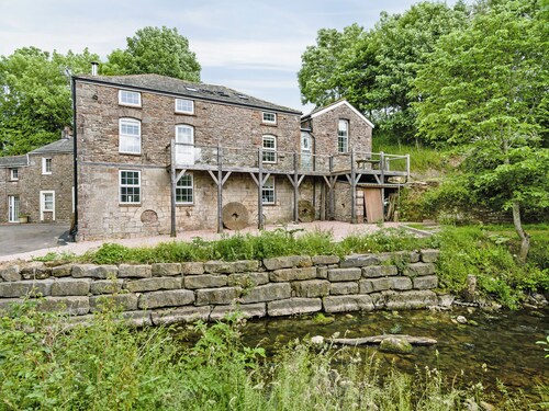 4 bedroom accommodation in Great Strickland near Ullswater