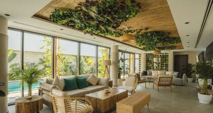 Twin room in Private villa