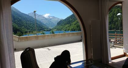Grand et Confortable Hébergement aux Portes du Parc National des Pyrénées