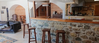 Grand et Confortable Hébergement aux Portes du Parc National des Pyrénées