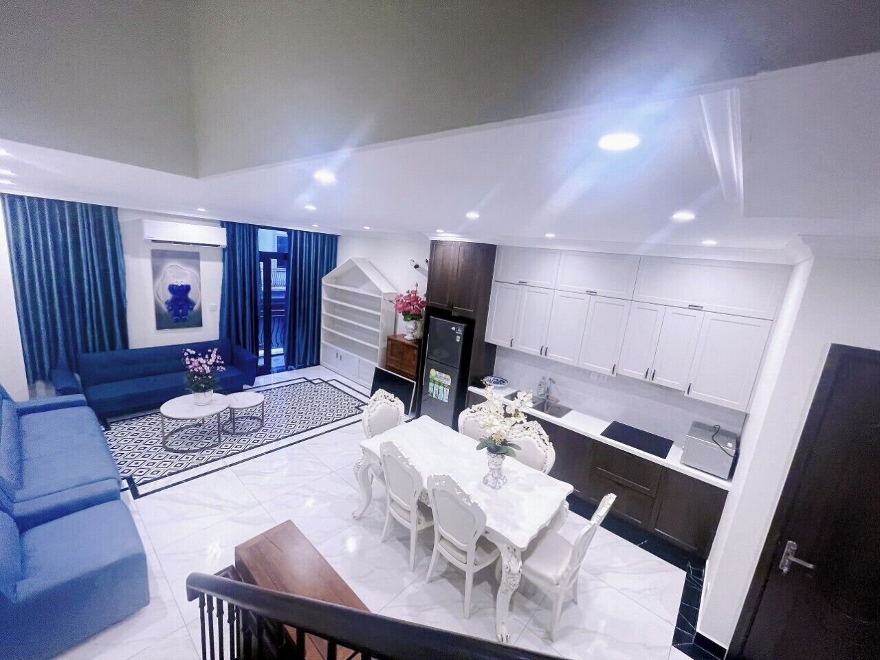 ห้องบิสซิเนส | บริเวณนั่งเล่น