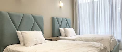 3 bedrooms, blackout curtains, iron/ironing board, free WiFi