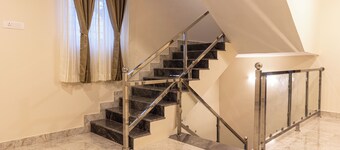 Grandis Inn By Avkanz