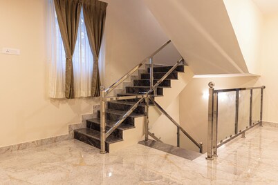 Grandis Inn By Avkanz