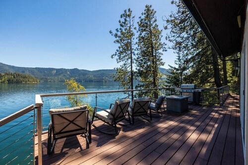Hayden Lakefront Retreat, Private Dock, Game Room, 3 Decks & Lake Views