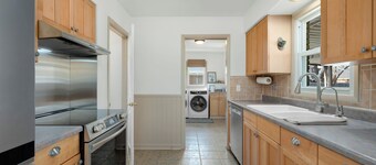 Family Friendly, AC, Covered Patio, Fenced Yard, Clean and Comfortable.