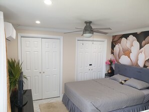 1 bedroom, iron/ironing board, free WiFi, bed sheets - Private, Peaceful, & Cozy, with a view and access to the ocean.  (Coopers Town)