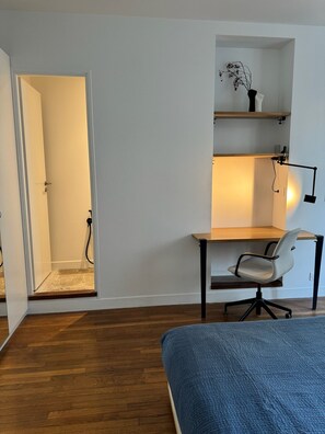 1 quarto, ferros/tábuas de passar roupa, Wi-Fi, roupa de cama