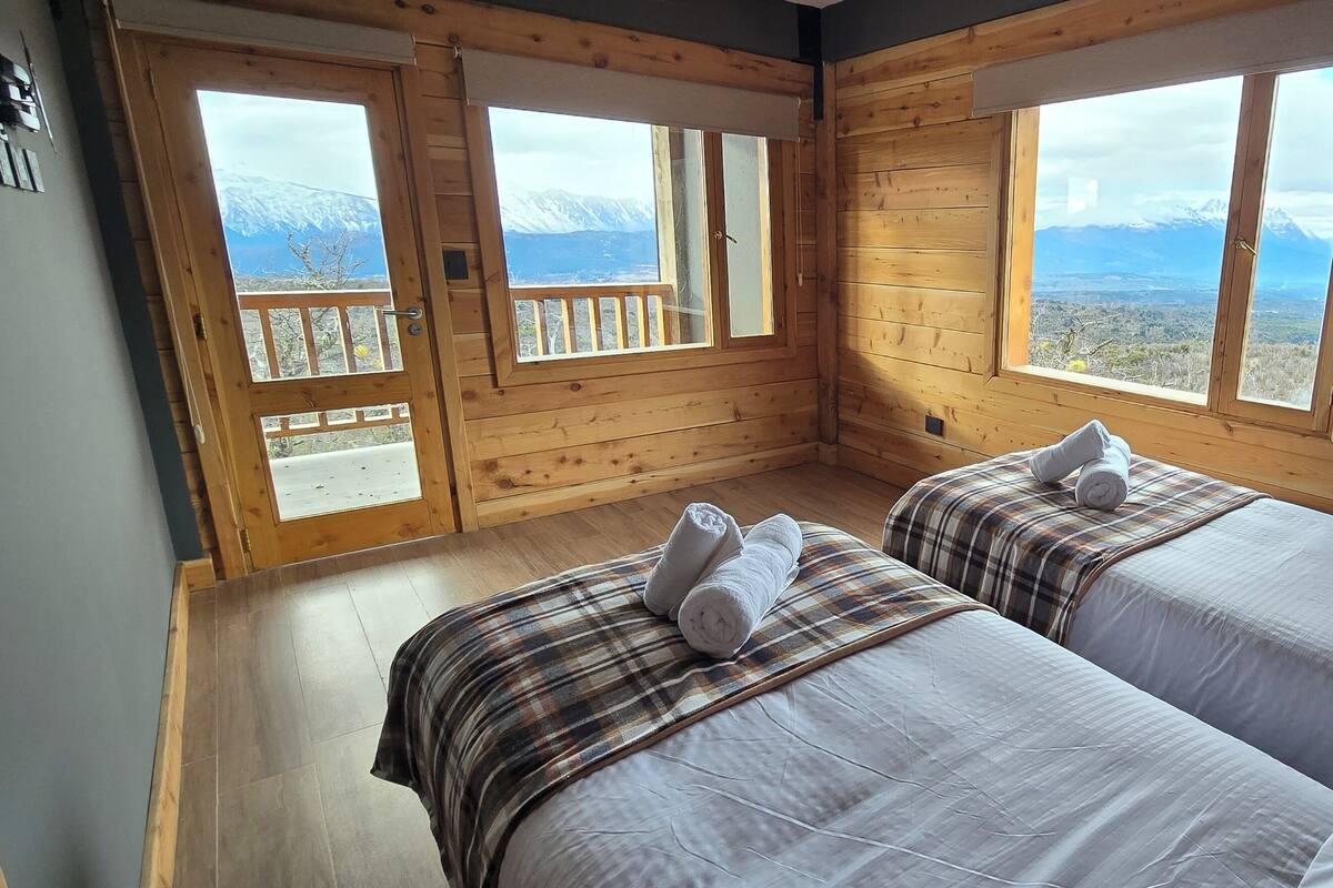 Standard Double or Twin Room, Mountain View | Extra beds