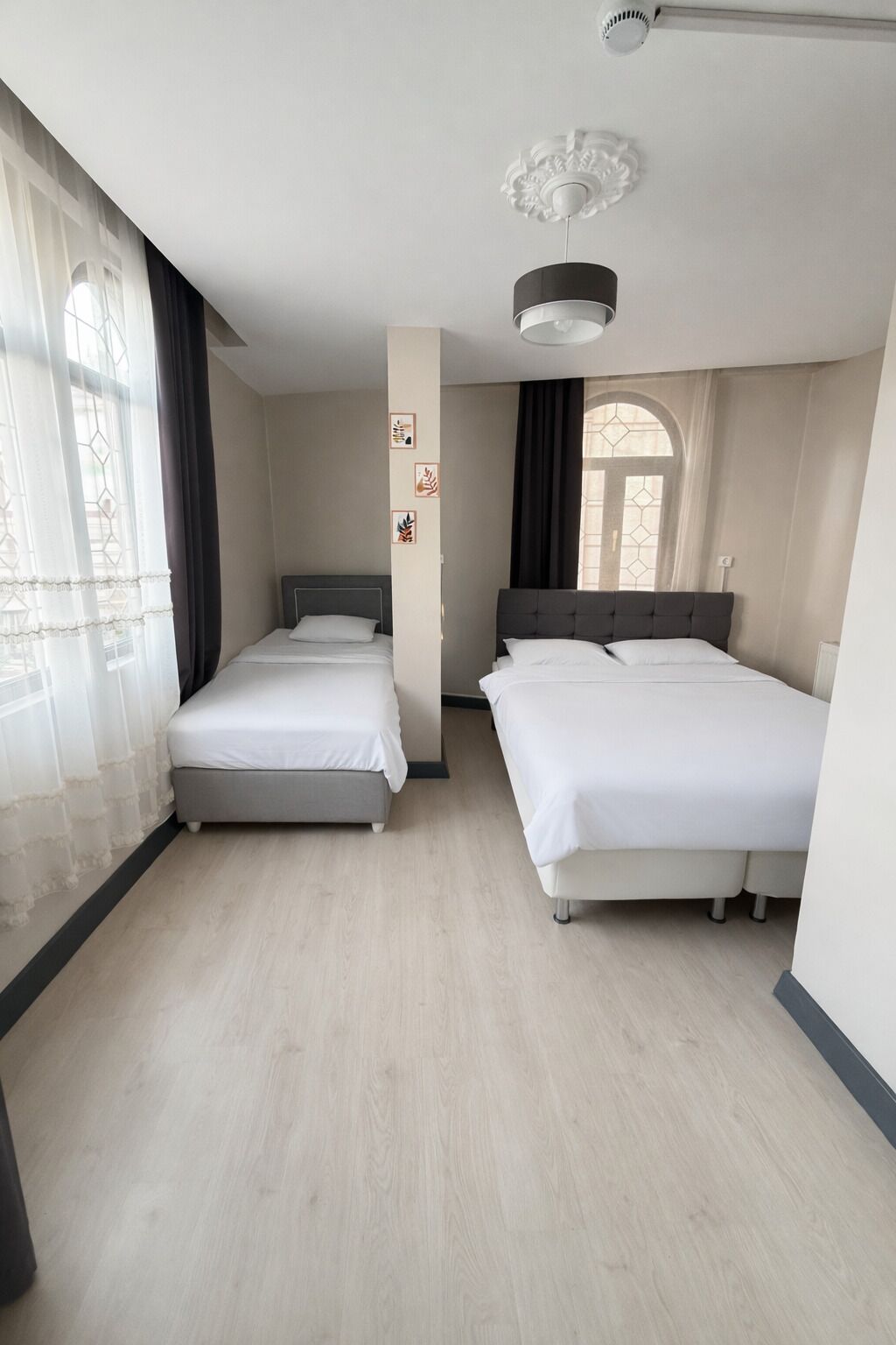 Standard Triple Room | Desk, laptop workspace, free WiFi, bed sheets