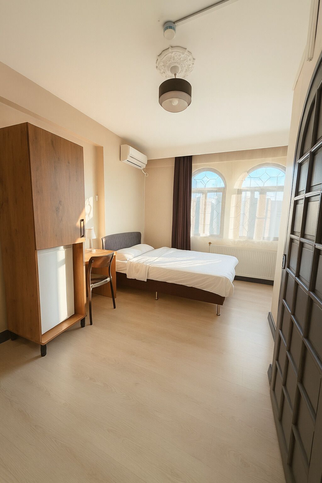 Standard Double Room | Interior detail