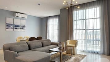 Design Apartment, 3 Bedrooms | Living area