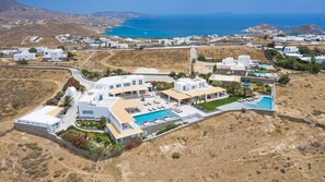 Exterior - Villa in Dhriopís with 20 bedrooms sleeps 40 (Dhriopís)