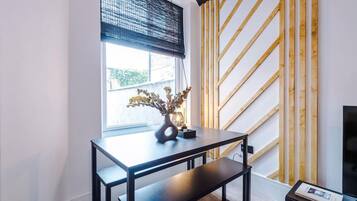 32-inch LED TV with digital channels, Netflix, streaming services