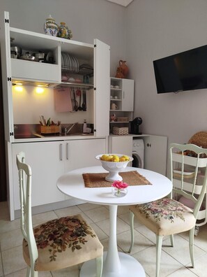 Dining - Hospitality in Noto (Noto)