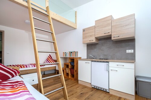 Alpen-hostel - Apartment Mittagsonne - Buxacher Straße 23 mit Motoradvermietung