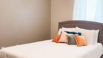 3 Schlafzimmer, Bügeleisen/Bügelbrett, WLAN, Bettwäsche
