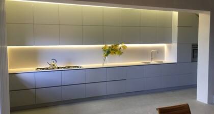 Modern 2 bedroom house in Montemerano, a medieval village close to hotsprings