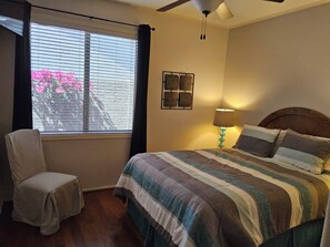 3 室のベッドルーム、アイロン / アイロン台、WiFi、ベッドシーツ