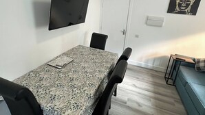 Photo non classée, 2 sur 27, bouton