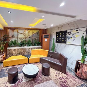 Een 40-inch smart-tv met digitale zenders, Netflix en streamingdiensten