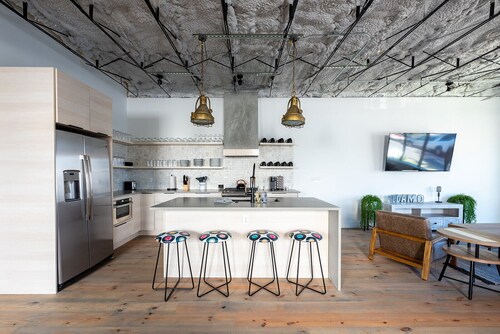 Pet-Friendly Converted Warehouse w/ Outdoor Oasis