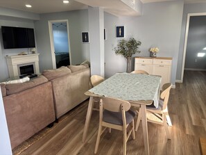 Dining - Cool Beans Beach House (Rodanthe)