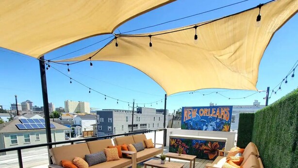 Property grounds - Stunning Rooftop Home with Incredible City VIEWS (New Orleans)