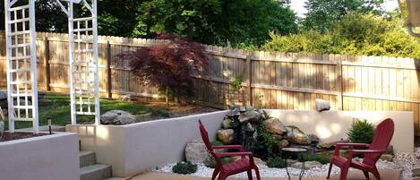 المنطقة المحيطة بالمنشأة