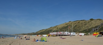 Luxuriöses Chalet in Fußnähe zum Strand