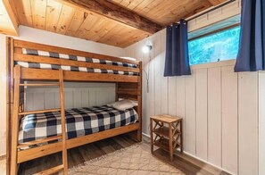 4 camere, Wi-Fi, lenzuola