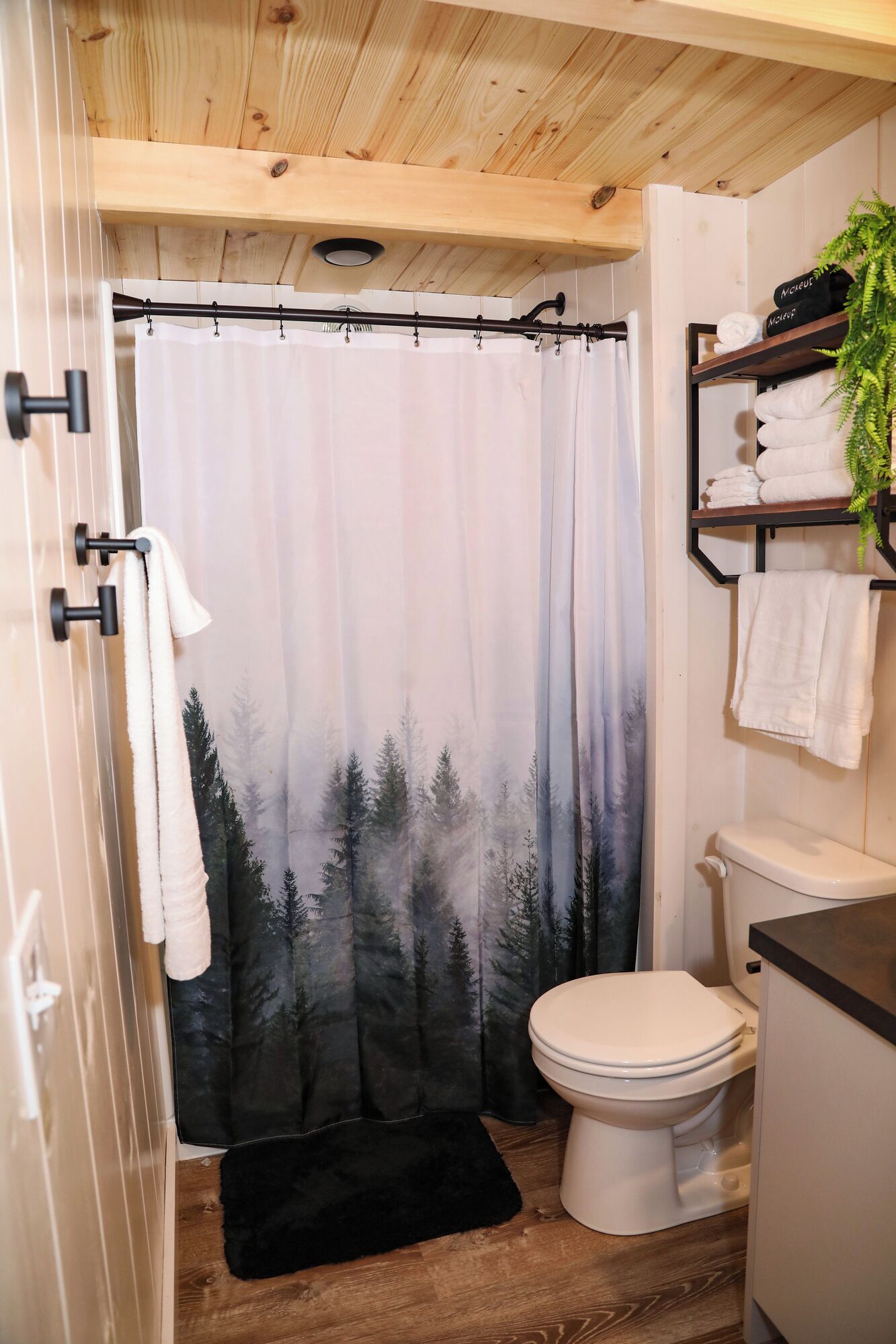 The Bellefonte Campground presents: Tiny Home | 1 Bedroom with HOT TUB