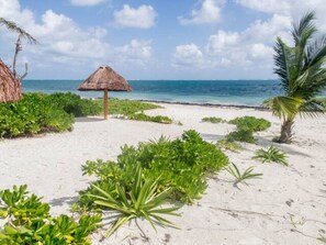 On the beach, sun loungers, beach towels - Amazing Views!!  Palapas and Large Private Beach!!! (Puerto Morelos)