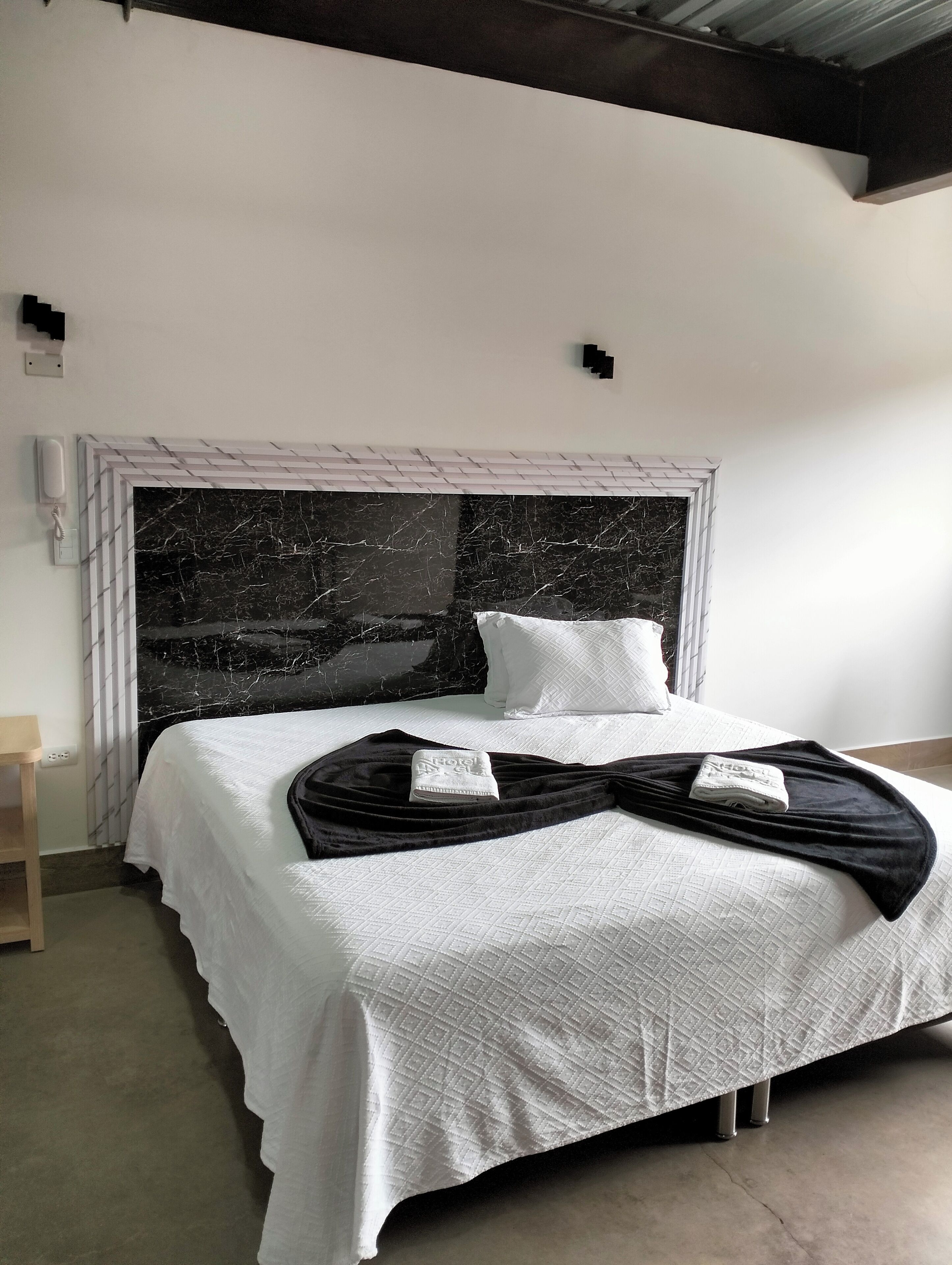 Sábanas de algodón egipcio, ropa de cama de alta calidad y cubrecamas 