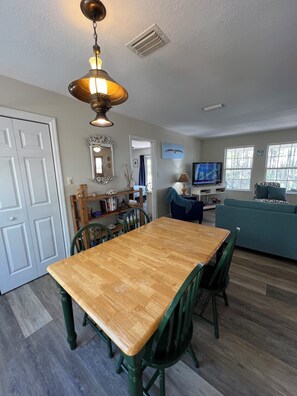 Interior - Serendipity By The Sea: Home With An Ocean View In SGI, FL (Saint George Island)