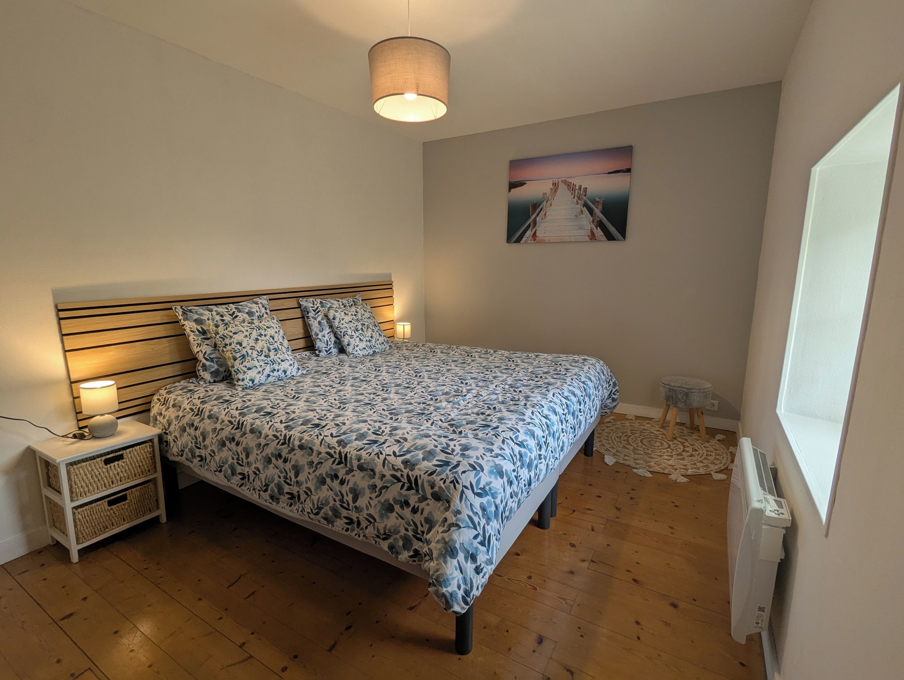 3 bedrooms, desk, iron/ironing board, free WiFi