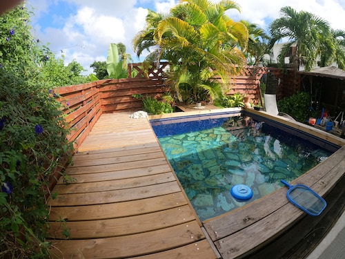 Maison Très Agreable Avec Piscine a 5 mn a Pied d une Plage Traditionnel