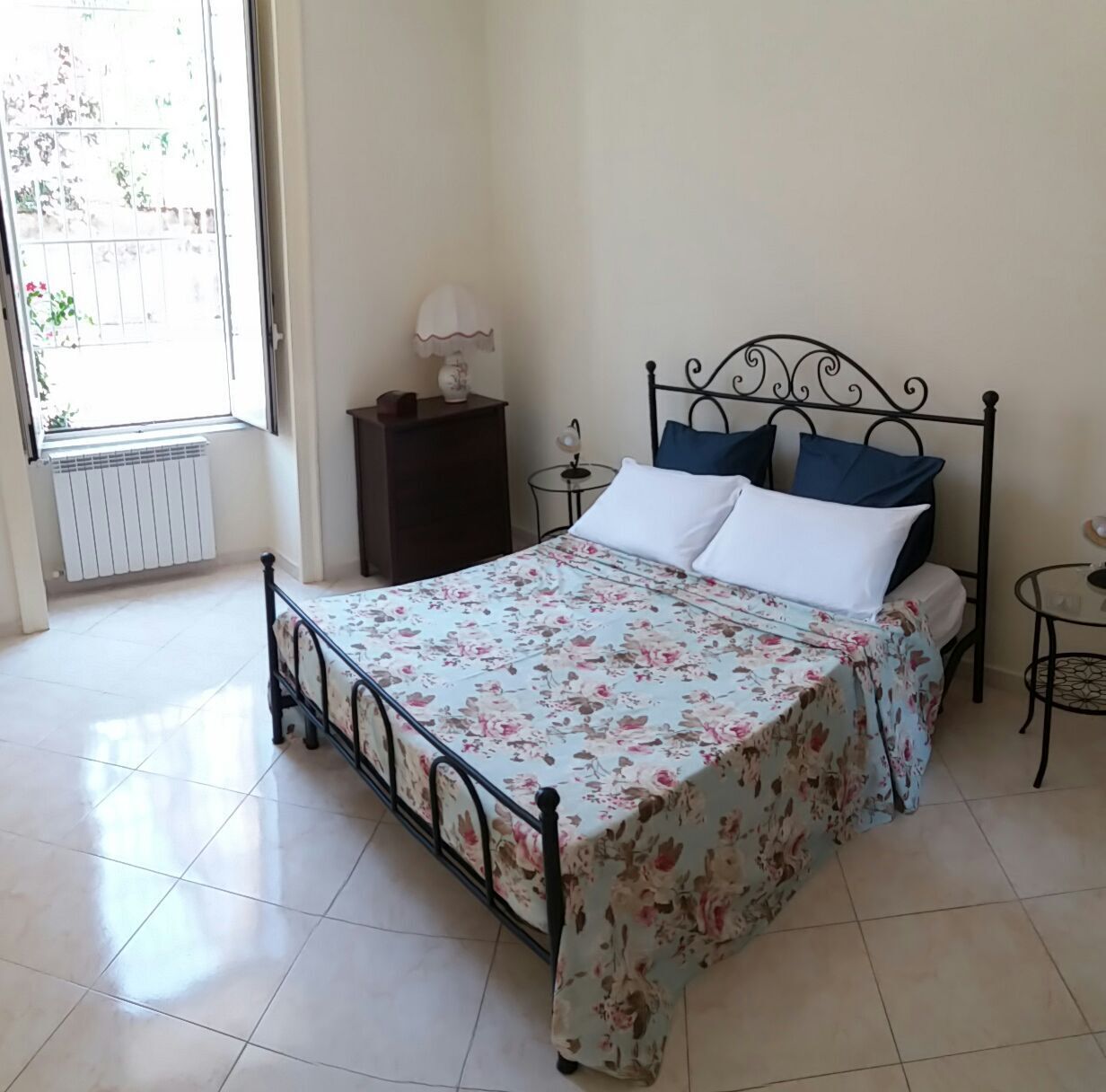 2 Schlafzimmer, Bügeleisen/Bügelbrett, Reisekinderbett, kostenloses WLAN