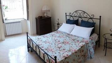 2 Schlafzimmer, Bügeleisen/Bügelbrett, Reisekinderbett, kostenloses WLAN