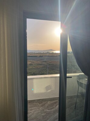 Premium bedding, individually decorated, individually furnished - BAZYEL OTEL (Ezine)