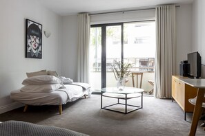 1 habitación y ropa de cama