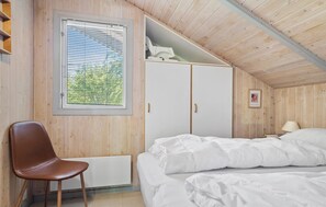 3 bedrooms, free WiFi - Cozy home in Sydals with sauna (Sydals)
