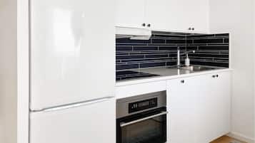 KĂžleskab, ovn, kogeplade, opvaskemaskine