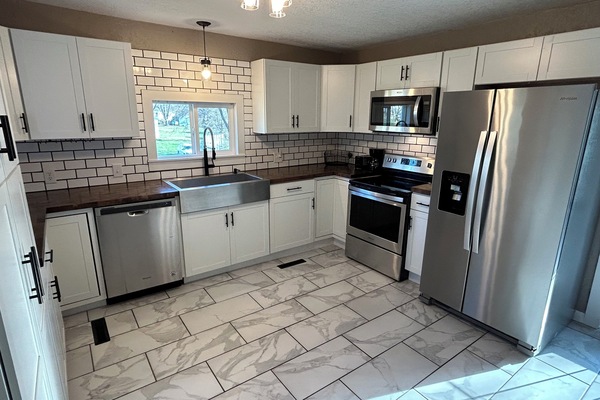 Frigorífic, microones, forn i placa de cuina