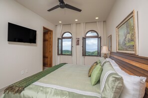 4 bedrooms, in-room safe, iron/ironing board, travel crib