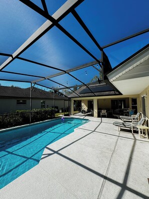 Piscina interna