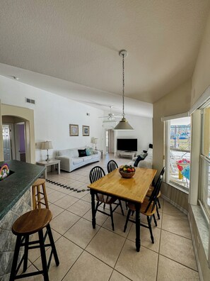 Smart TV - Hermosa Casa familiar- 12.1 millas de Disney (Clermont)